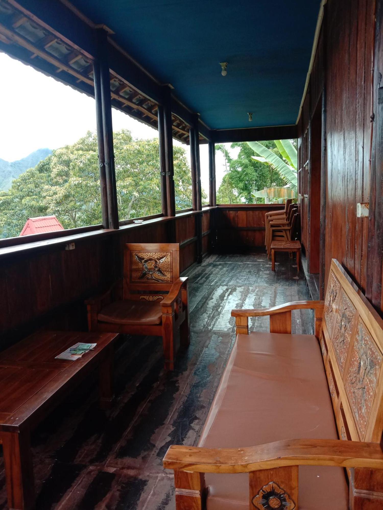 Home Stay Wolokoro Ecotourism Bajawa Номер фото
